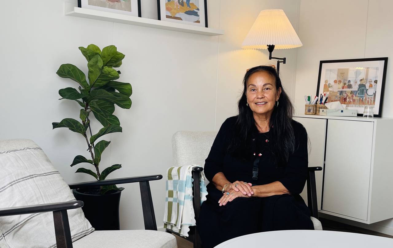 Socialrådgiver Ella i samtaleværelser