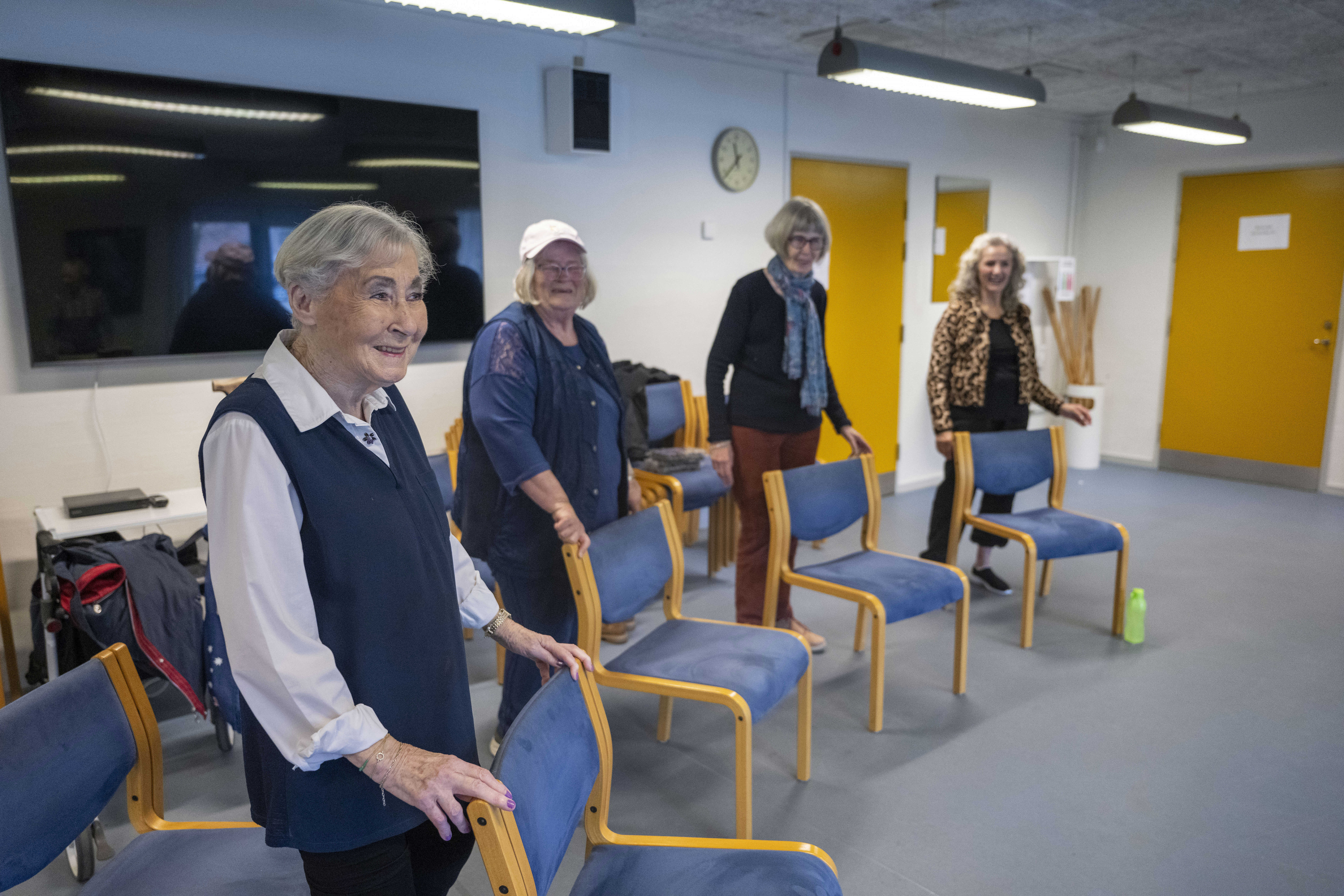 Fire kvinder til gymnastik