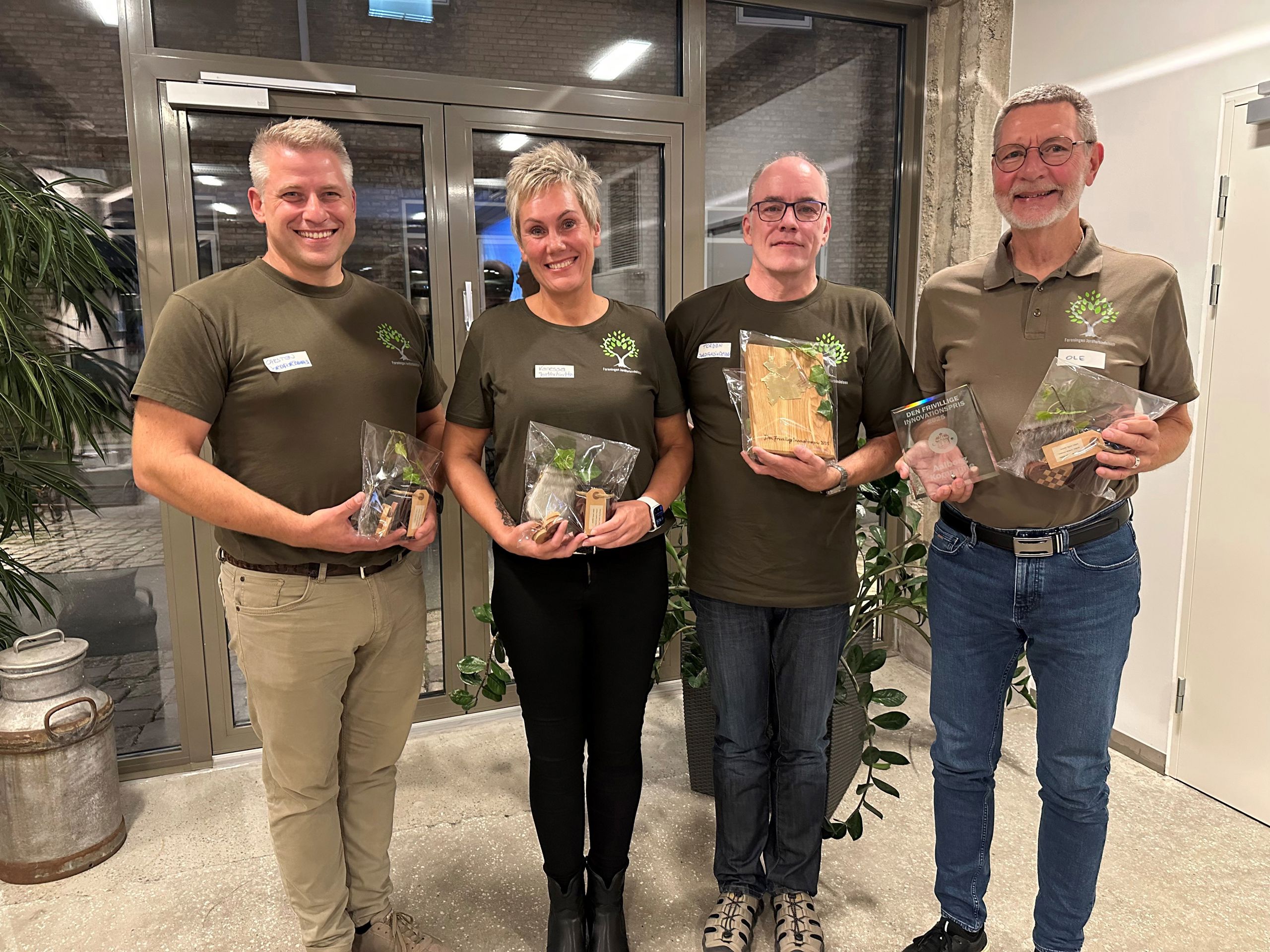 'De Grønne Asparges' Fra Foreningen Jordforbindelsen