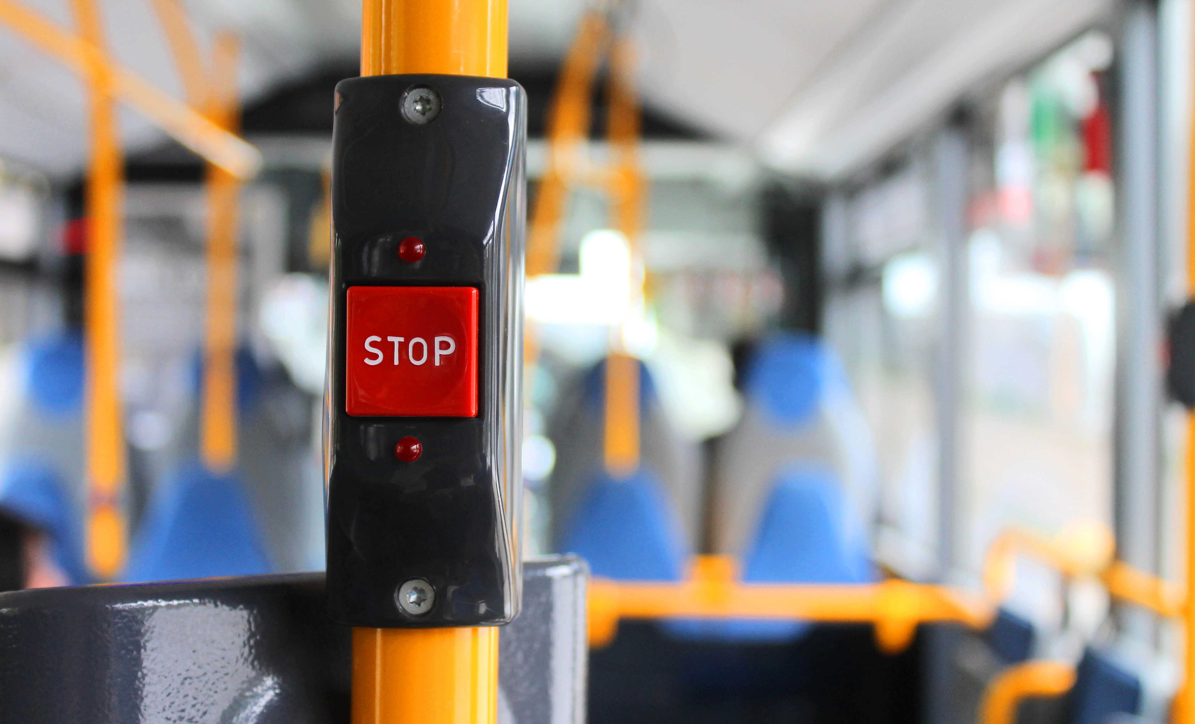 Stopknap i bus