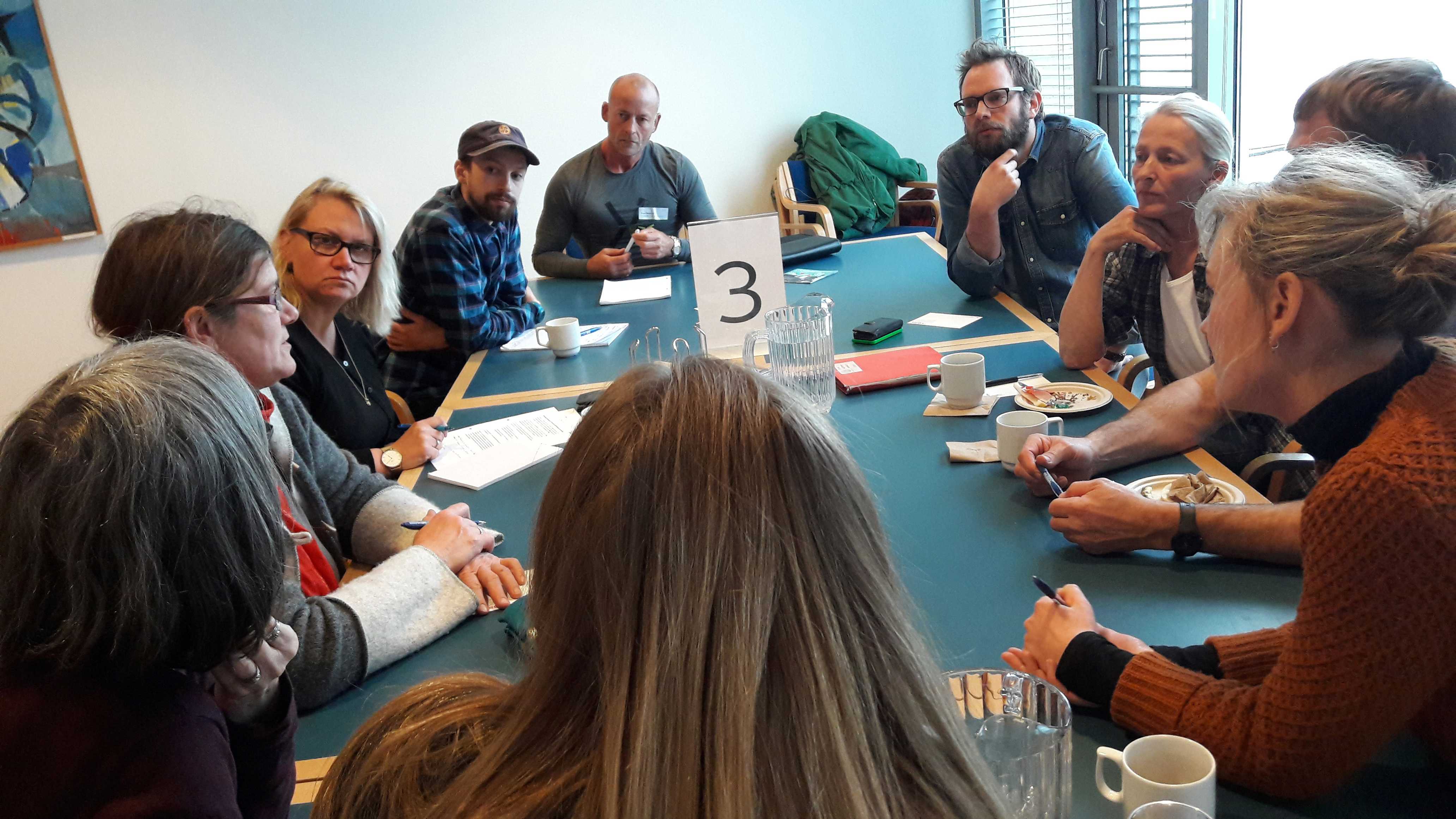 Snak rundt om bordet til klimatopmøde