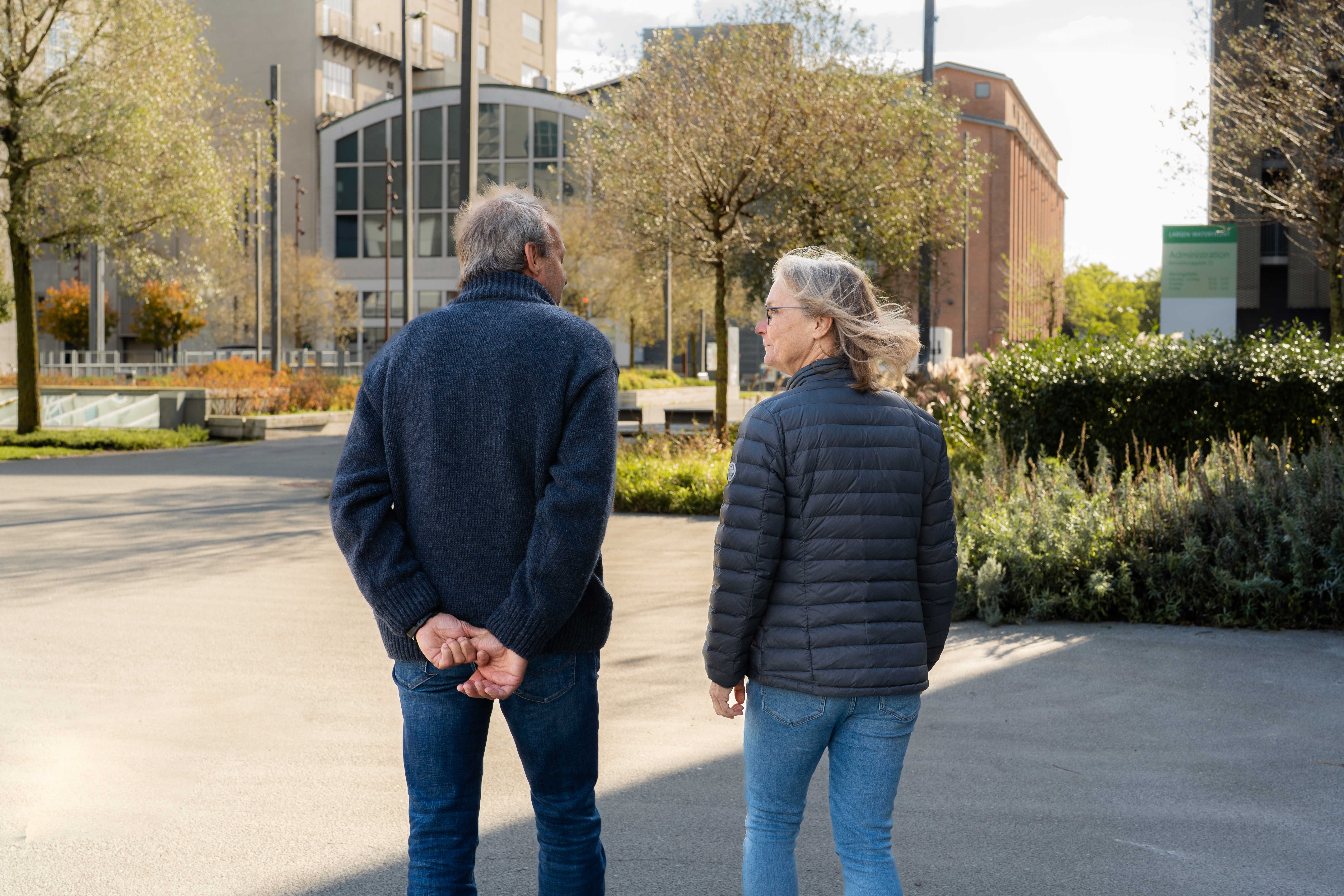 Ældre på tur rundt i Aalborg