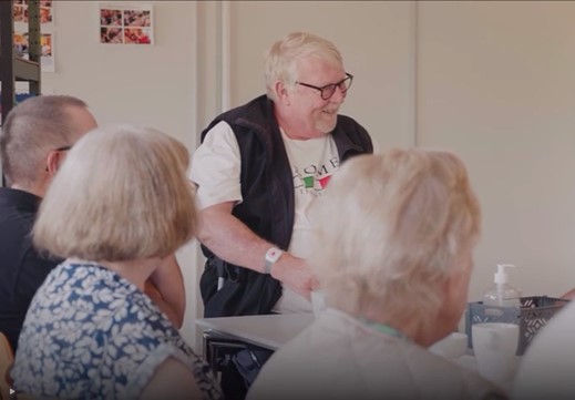 Gruppe af ældre mennesker