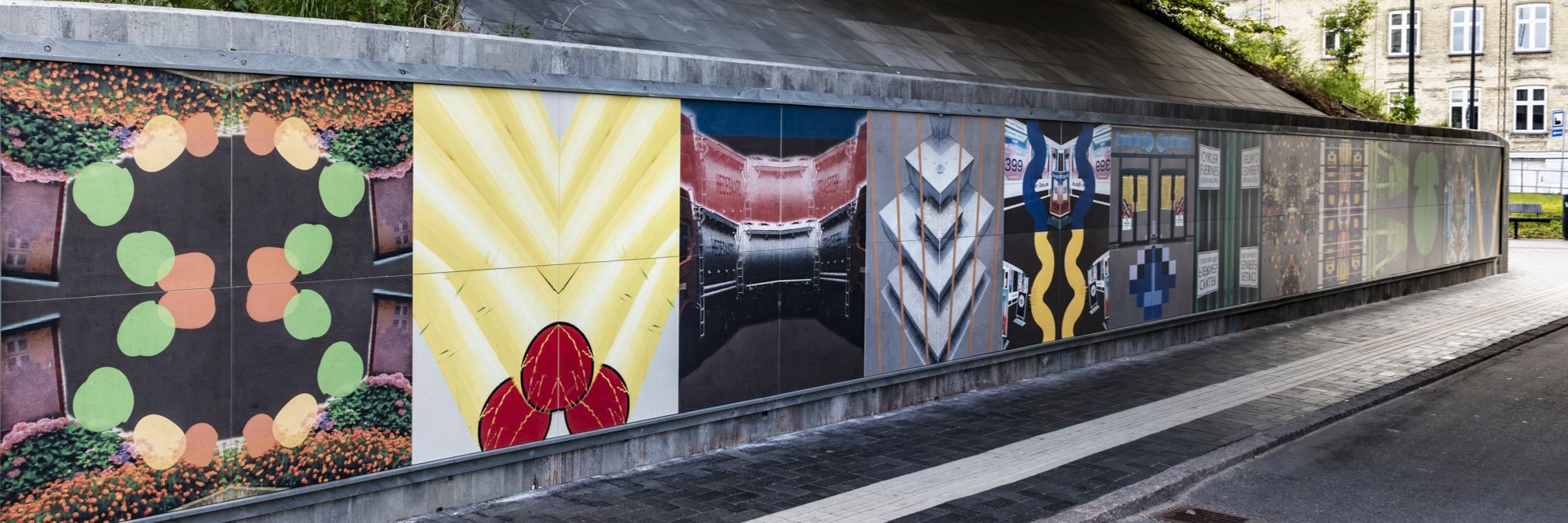 Plusbus maleri City Quilts under viadukten ved Vestbyens Station